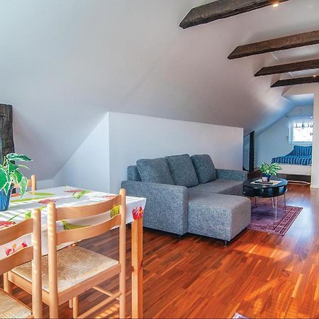 Cozy Apartment In Klintehamn With Wifi Eksteriør billede