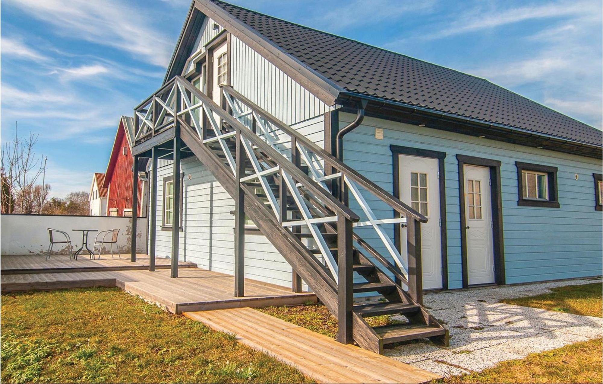 Cozy Apartment In Klintehamn With Wifi Eksteriør billede